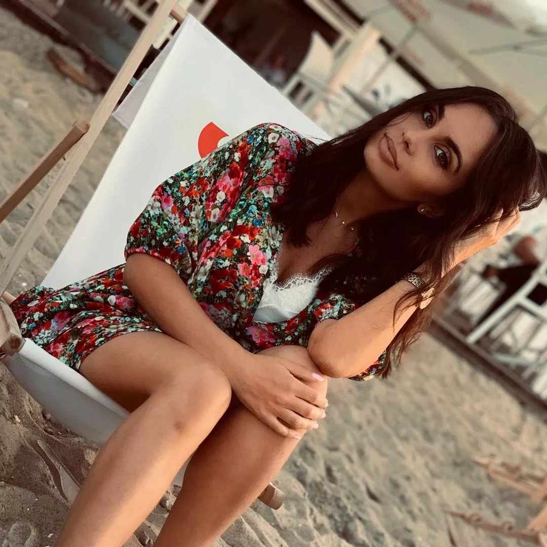 Gorąca fotka wokalistki disco polo trafiła do sieci! Ponętne bikini podkreśliło Jej zmysłowe ciało!
